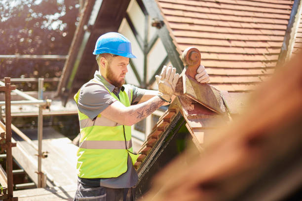 Quick and Trustworthy Emergency Roof Repair Services in Aurora, IL
